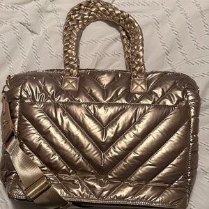 Wanderful Quilted HydroTote - Luxurious Metallic Gold Shoulder Bag